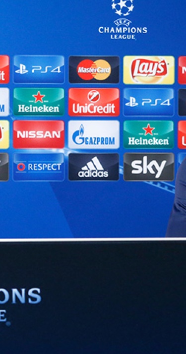 Cocu en Bruma over duel met Wolfsburg  