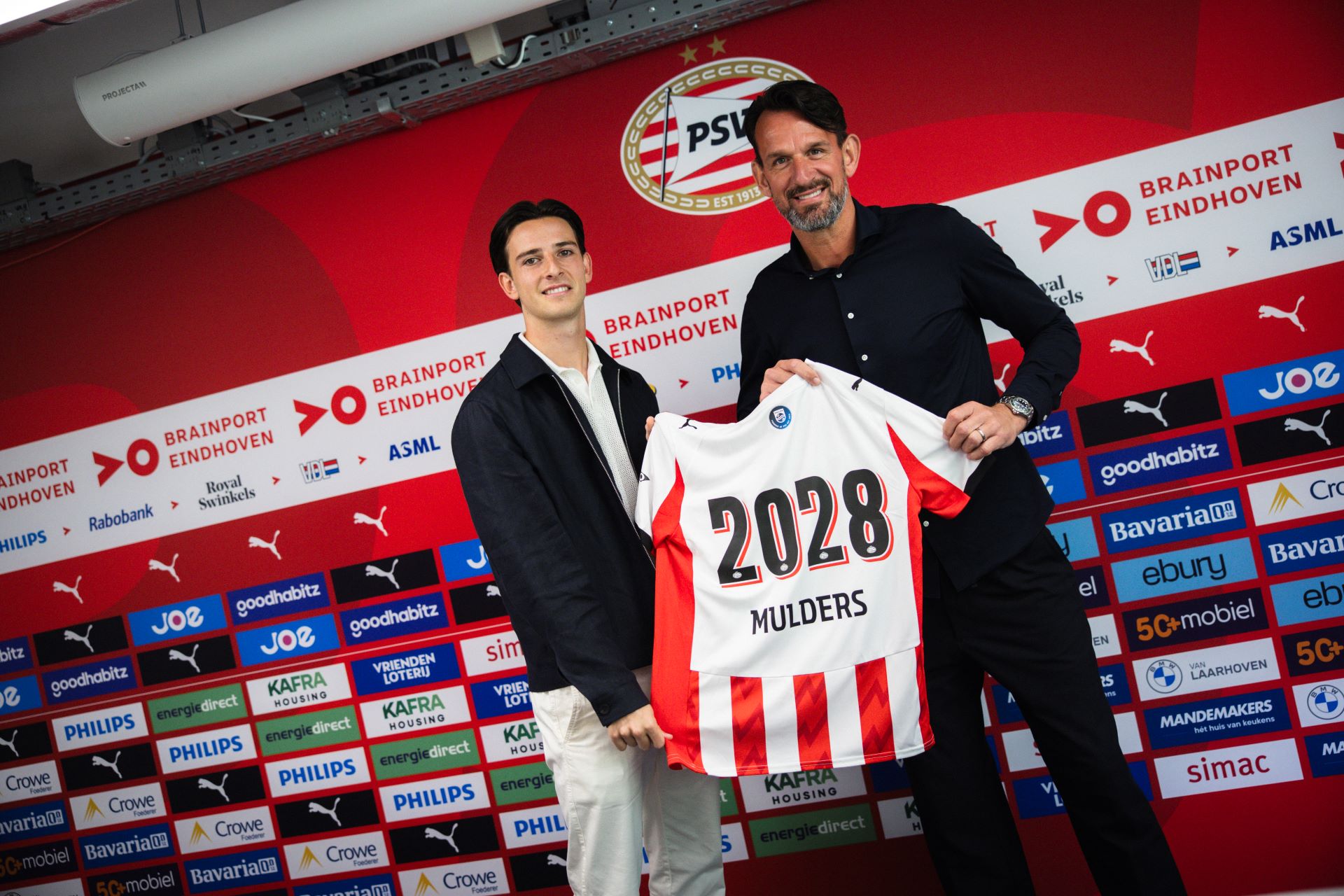 Contractnieuws | PSV verlengt contract Boet Mulders tot 2028