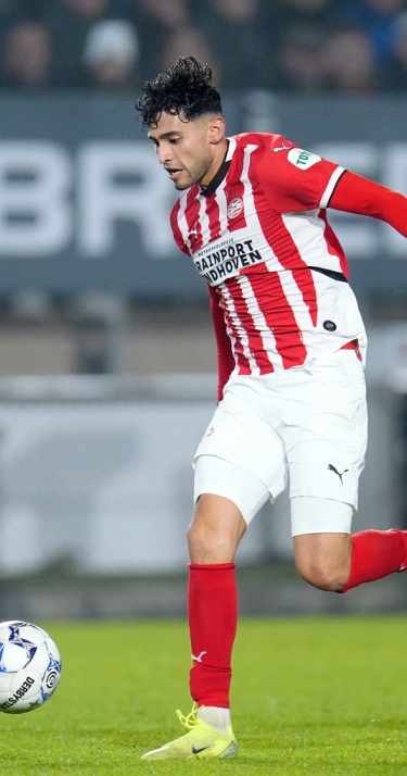 Persconferentie | Pepi in de basis en Lozano mogelijk weer bij de selectie 