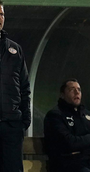 Jong PSV treft titelkandidaat als afsluiter in drukke week