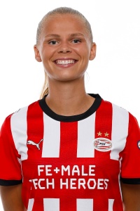 Lore Jacobs, rugnummer 17