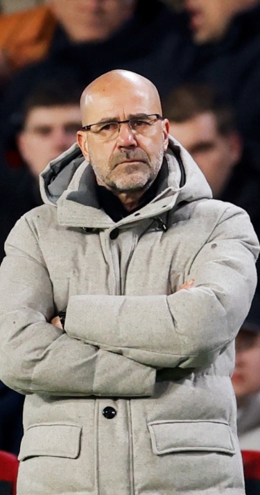 Persconferentie | 'We hebben nog zeven wedstrijden om een beter PSV te laten zien'