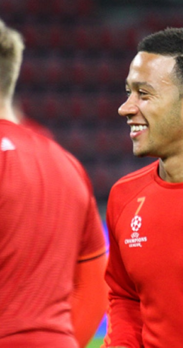 Manchester United verkent de grasmat