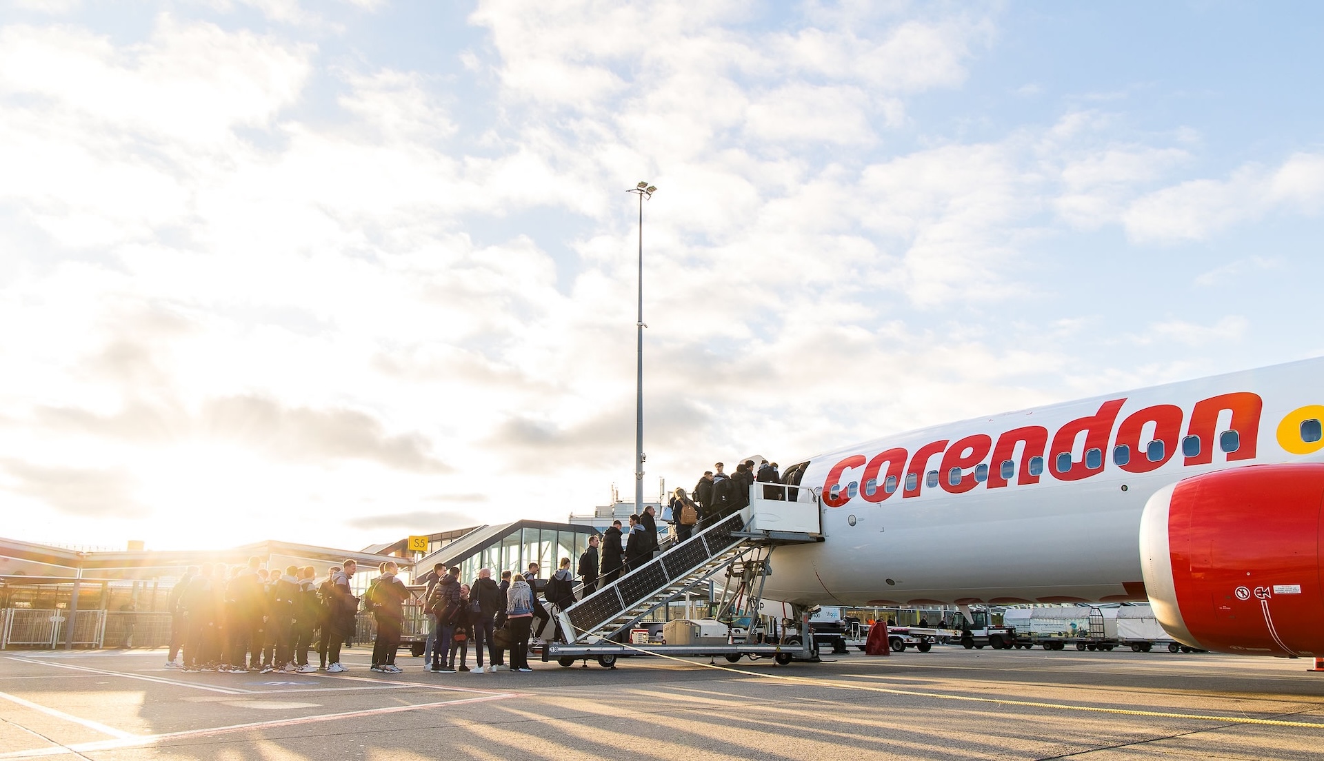 Business | Corendon blijft reispartner van PSV