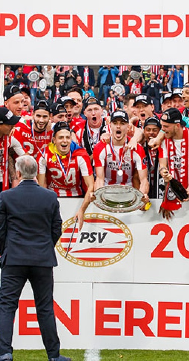 Trotse PSV&rsquo;ers tonen schaal in Philips Stadion