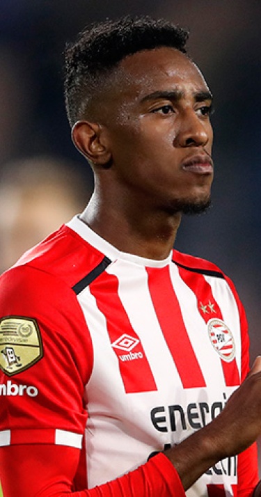 PSV - Rostov: Bergwijn en Brenet in basisteam