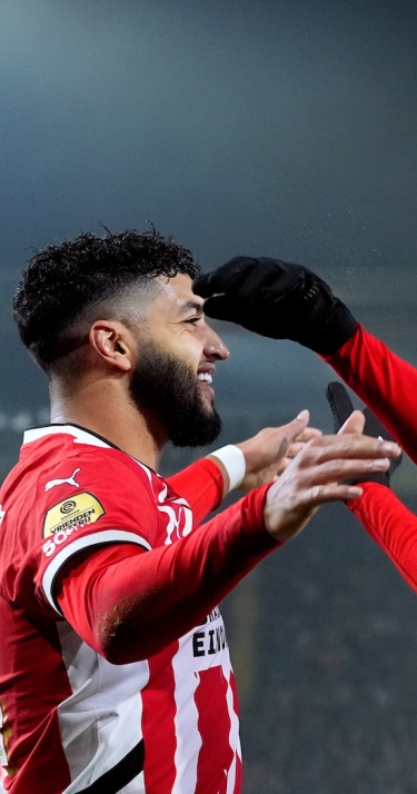 Liveblog | Dynamisch duo leidt eenvoudige zege op NAC Breda in