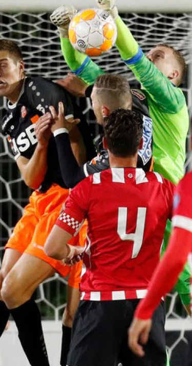 IN BEELD | Jong PSV wint van FC Volendam