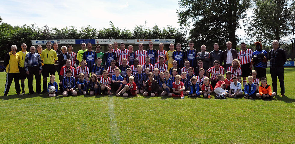 PSV - Ruime zege Legendary PSV in Ommel: 1-6