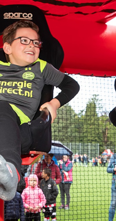 IN BEELD | FC PSV FUNpark op De Herdgang