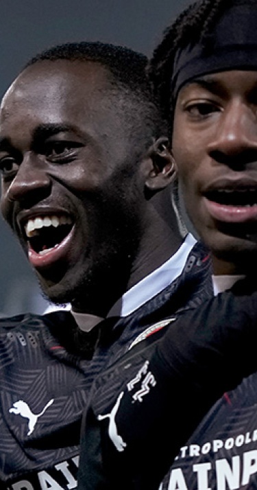 PSV wint kraker op winters Kasteel van Sparta