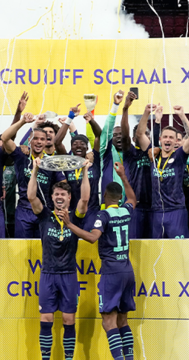 PSV’ers trots na historische winst: ‘Gewoon heel lekker’