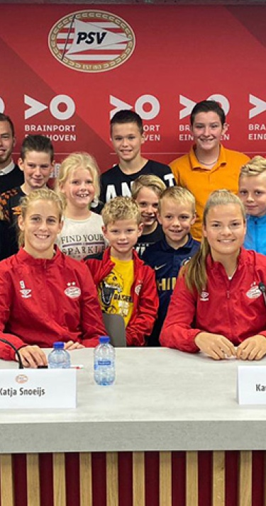 Vragenvuur voor viertal PSV Vrouwen