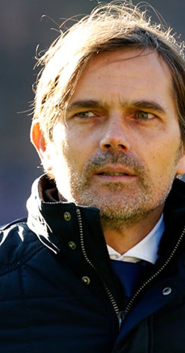 Cocu genomineerd voor Coach van het Jaar