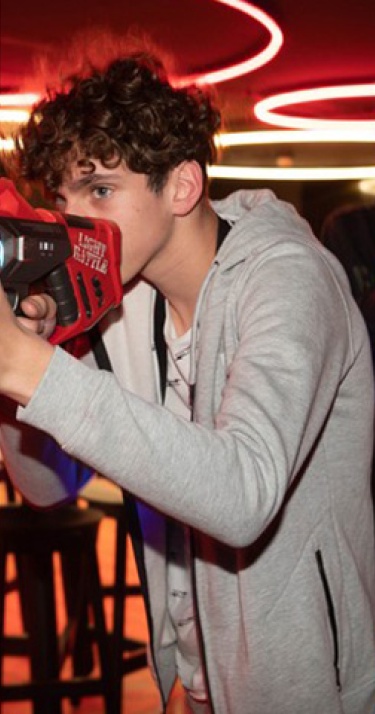 Foto's: FC PSV-leden lasergamen in het Philips Stadion