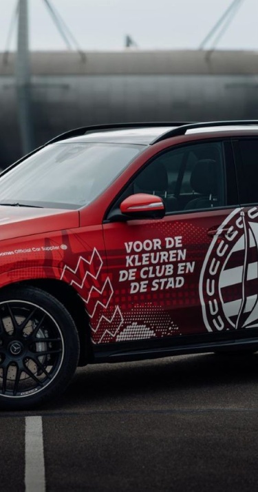 Business | Mercedes-Benz en Gomes Eindhoven gaan samen met Rebel Lease partnership aan met PSV