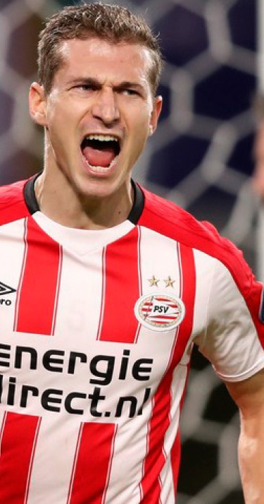 In beeld: PSV zet reeks voort tegen Vitesse