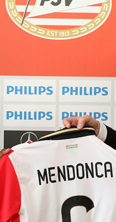 Jeugdspeler Mendonca tekent contract tot 2019