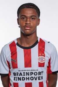 Austyn Jones, Aanvaller