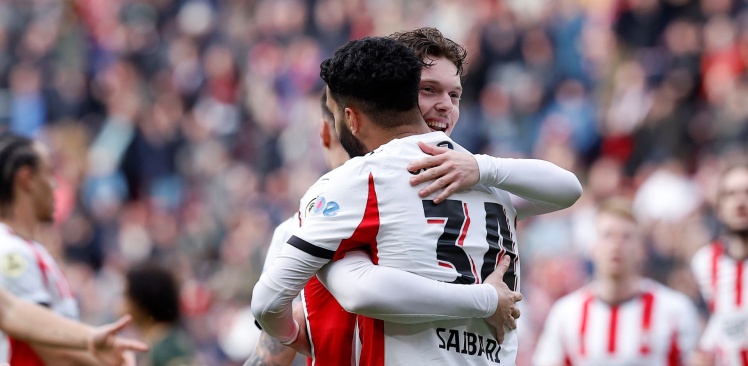Nieuws | PSV verkoopt geen nieuwe seizoenkaarten en introduceert officiële wachtlijst
