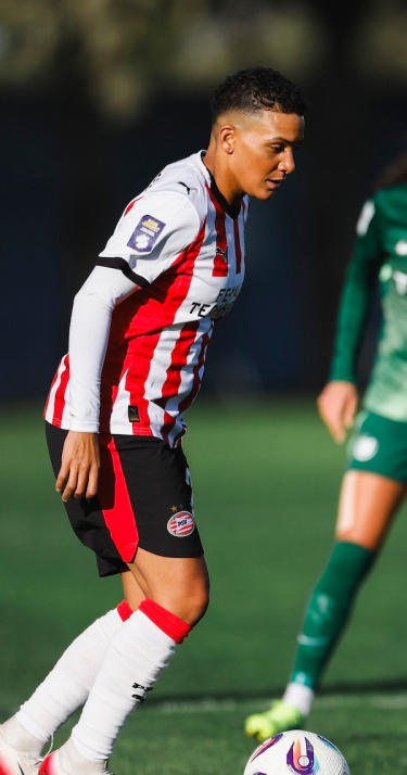 Voorbereiding | PSV Vrouwen verliest met 2-0 van VfL Wolfsburg