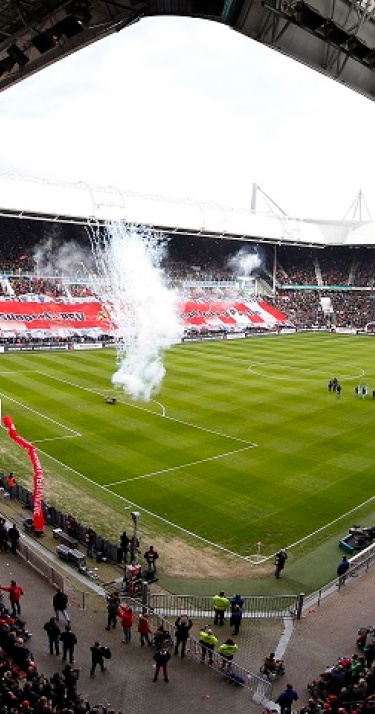 PSV eert Philips tegen SC Cambuur