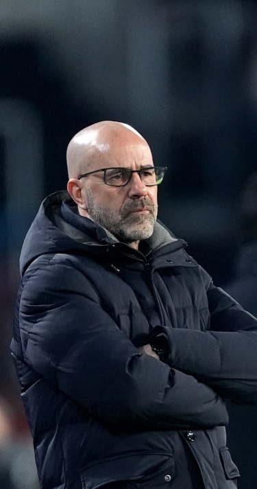 Persconferentie | 'Dik verliezen is pijnlijk, dat doet wat met spelers'