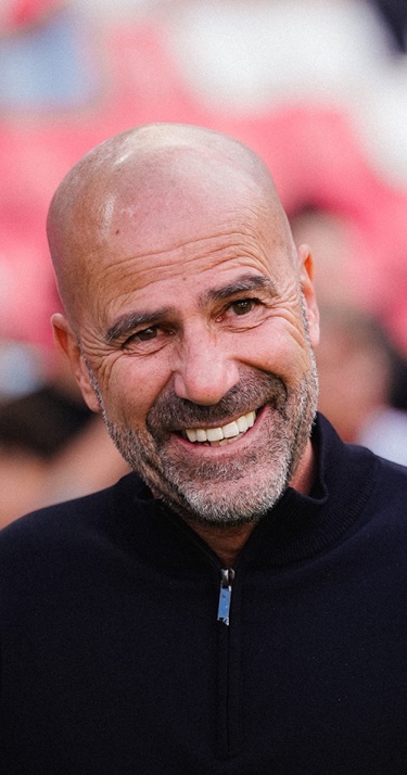 Persconferentie | ‘Als je dit soort wedstrijden overtuigend wint, ben ik tevreden’ 