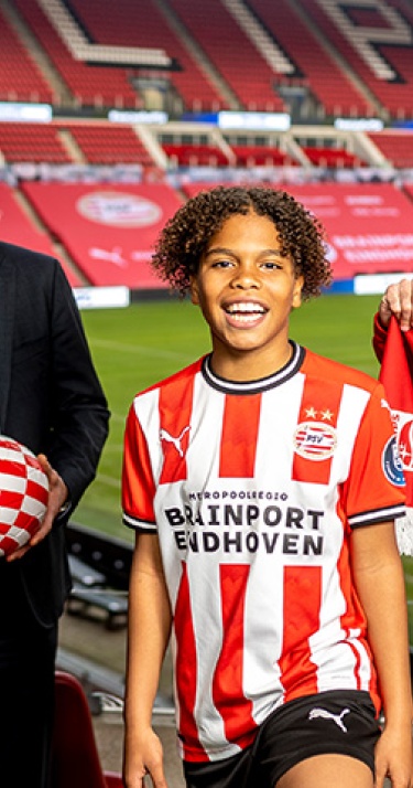 Philips en PSV verlengen langstlopende verbintenis ter wereld met tien jaar 