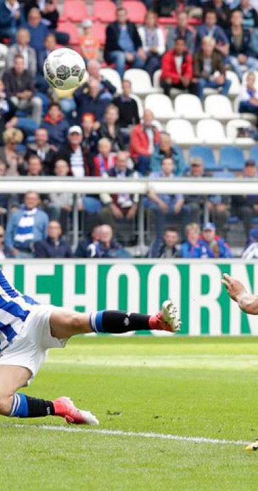 In beeld: PSV loopt averij op in Heerenveen