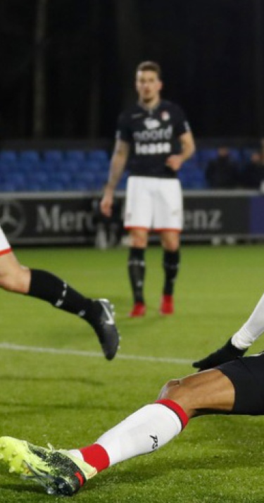 IN BEELD | Jong PSV gelijk tegen FC Emmen