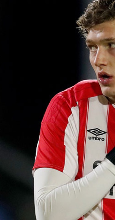 Jong PSV pakt in slotfase punt tegen FC Emmen