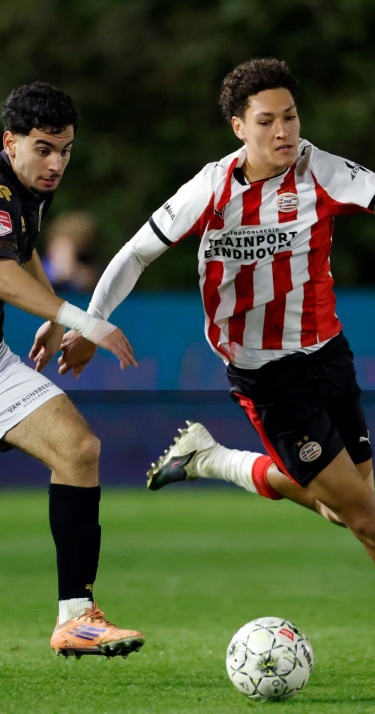Wedstrijdverslag | Jong PSV gaat in eigen huis onderuit tegen Vitesse