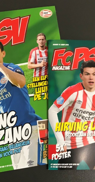 FC PSV Magazine in de bus