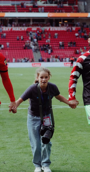 Nieuws | Tien jonge PSV-fans beleven hun droom met Contract voor &eacute;&eacute;n dag