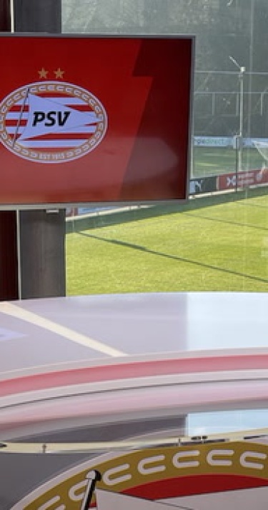 PSV TV | 'Proberen stappen te maken met de jongens'