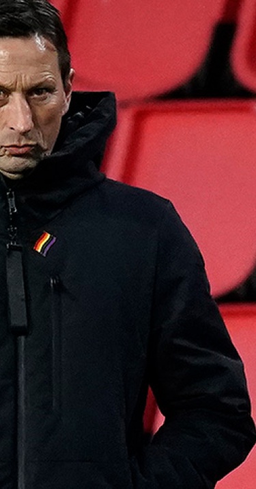 Roger Schmidt vindt Twente &eacute;&eacute;n van de beste teams in de Eredivisie 