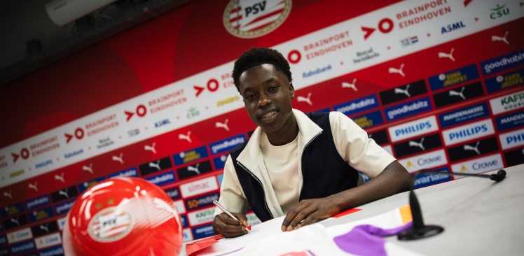 Profcontract | David Zirarusha Shyaka tekent tot 2029 bij PSV