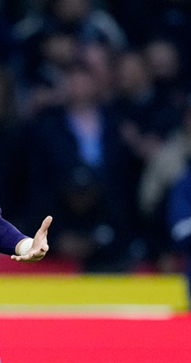 PSV verliest ruim in Amsterdam