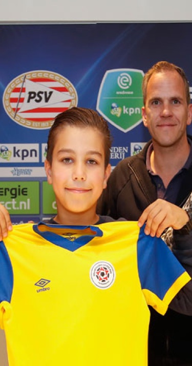 Teams PSV United ondertekenen nieuw contract