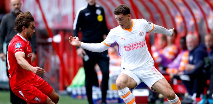 Nabeschouwing | PSV geeft winst uit handen in de slotfase 