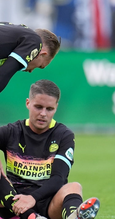 Nieuws | Joey Veerman minimaal één maand aan de kant door liesblessure