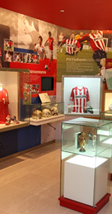 박 지성의 특별한 고향 방문