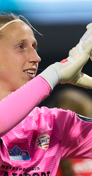 Nieuws | Sari van Veenendaal stopt met voetballen 