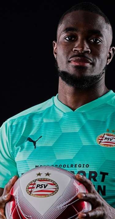 Doelman Mvogo naar PSV