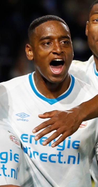 Drietal PSV'ers voor het eerst bij Oranje
