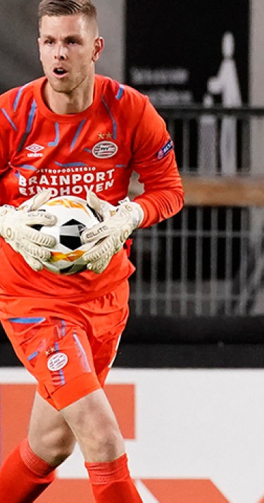 Robbin Ruiter verruilt PSV voor Willem II