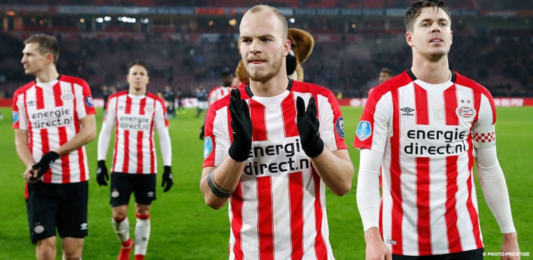 PSV sterk in thuiswedstrijden tegen ADO