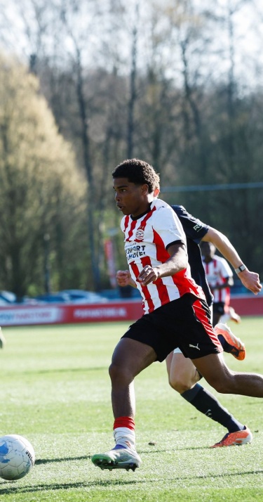 Jeugduitslagen | PSV
Academy beleeft weekend vol zeges