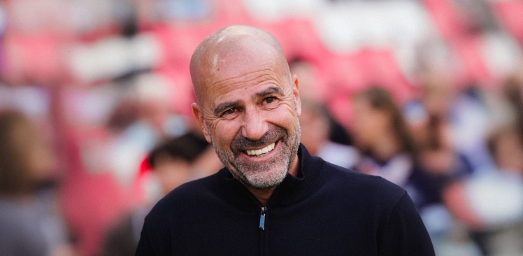 Persconferentie | ‘Als je dit soort wedstrijden overtuigend wint, ben ik tevreden’ 